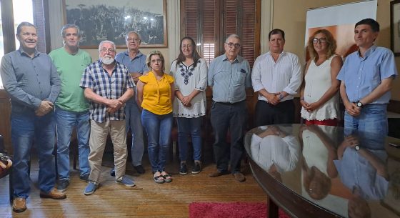 En la tarde de este 24 de Noviembre visitó la Junta Departamental de Salto , la Comisión de Frontera Uruguay- Argentina de la Cámara de Representantes