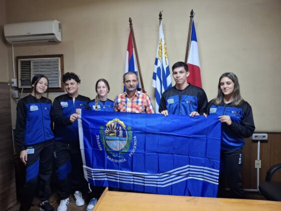 En la tarde de hoy, el Presidente Pablo Alves Menoni junto al Secretario General Alvaro da Cunda recibieron a integrantes de la Academia de Taekwon-Do Set Do Kwan dirigida por los Prof. Giovanni Acuña y Geraldine Acuña.
